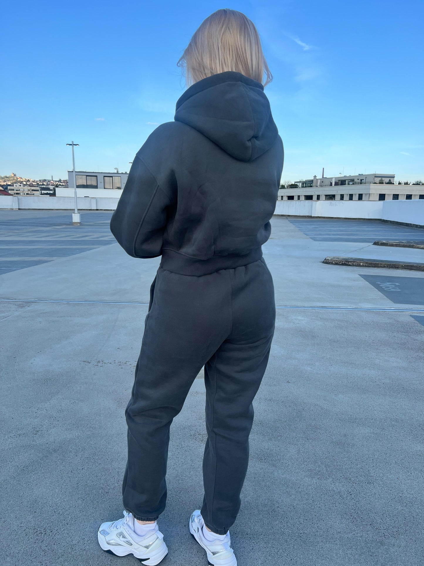 Tracksuit Grau