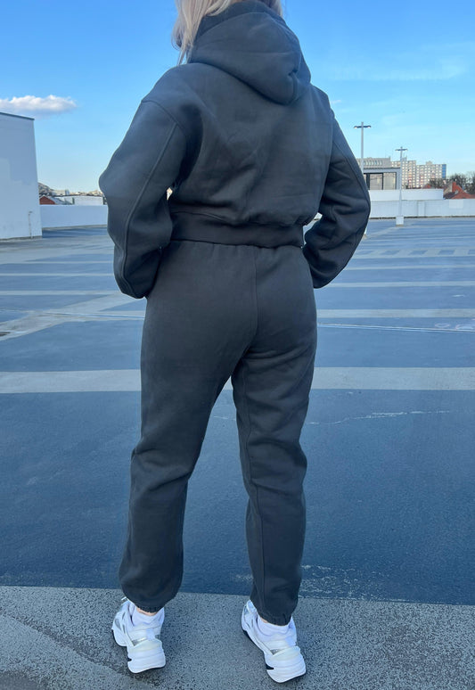 Tracksuit Grau